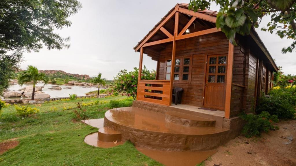 Hotel Leo Woods Hampi River View Zewnętrze zdjęcie